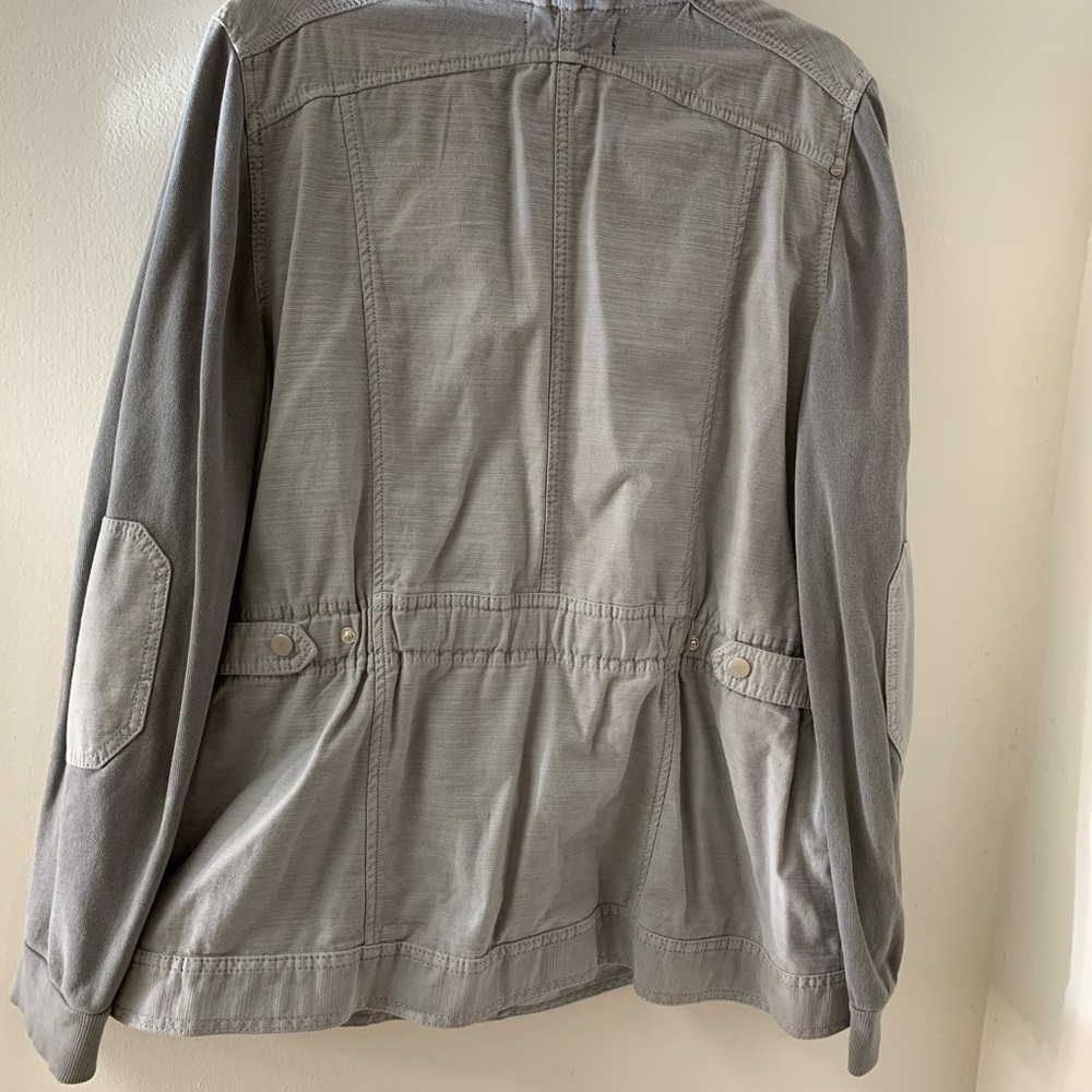Gray jacket - Picture 2 of 4